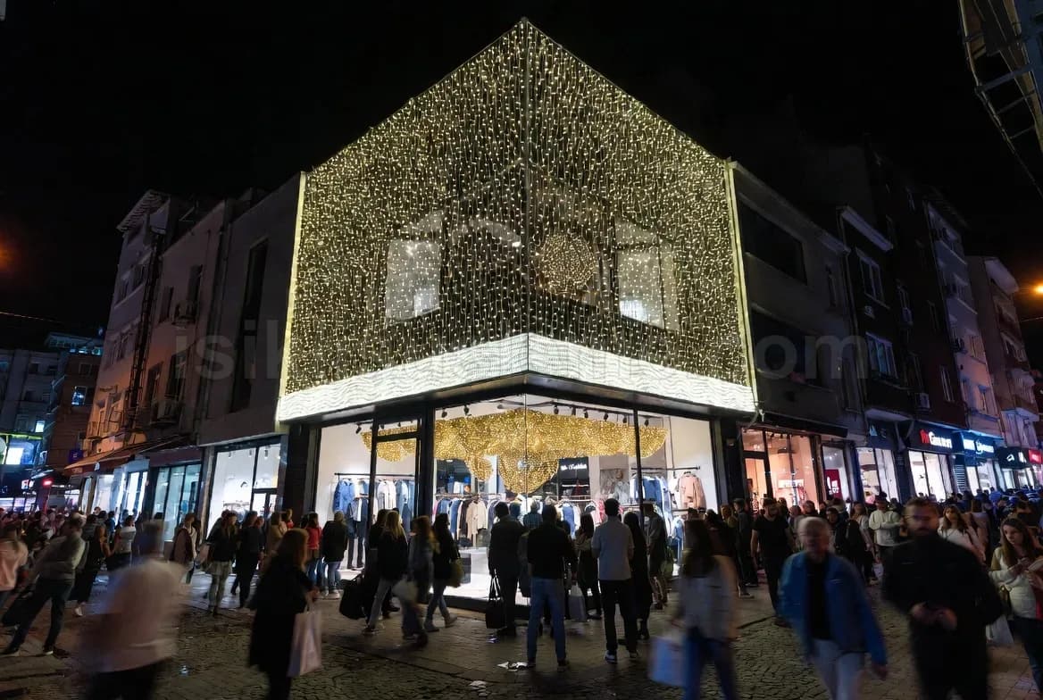 Mayis Stadyum Meydan Işıklandırma - belediye cadde yılbaşı LED süsleme