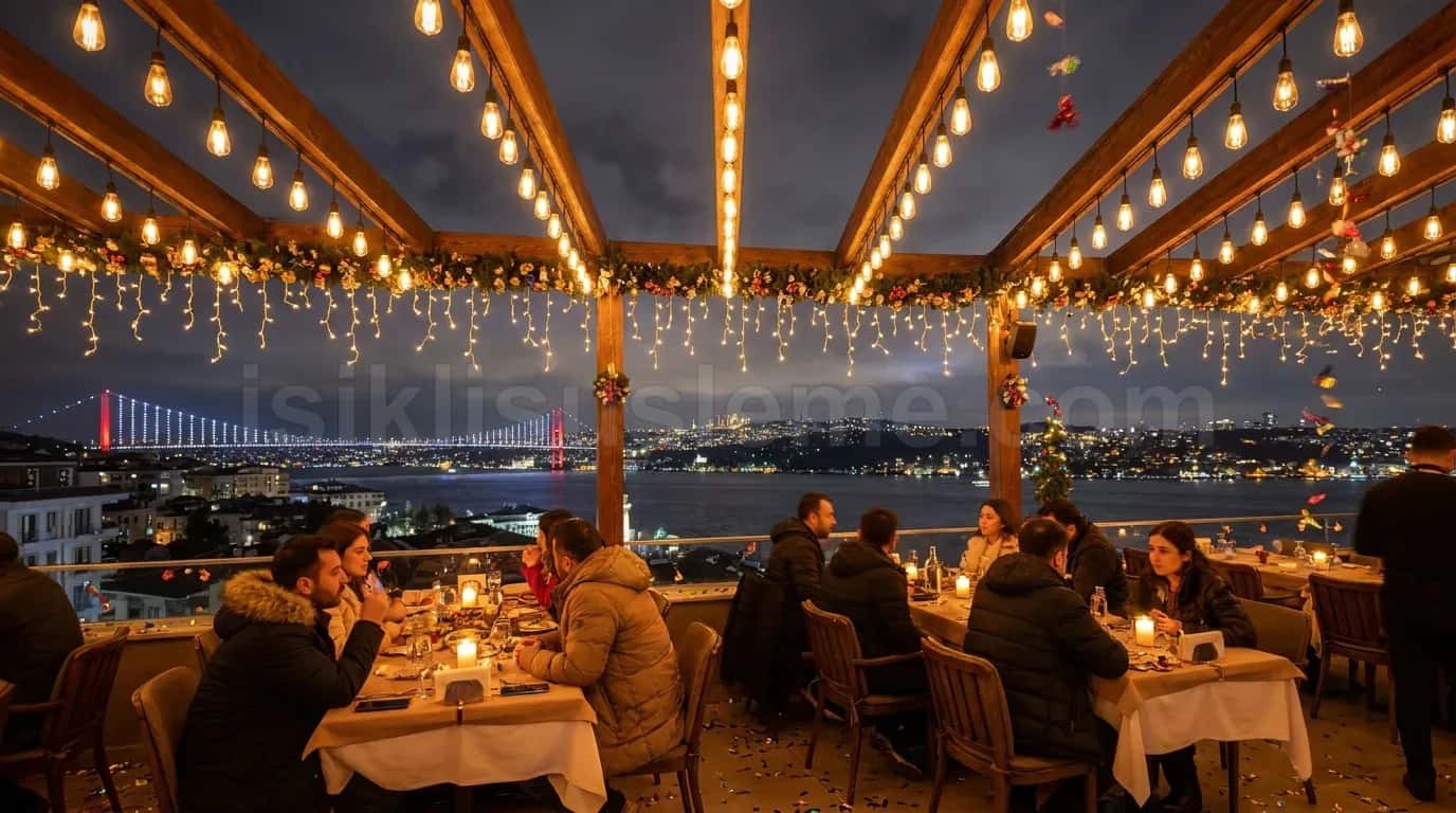 Kent Meydani Ana Isikli Obje Konumlandirma - belediye cadde yılbaşı LED süsleme